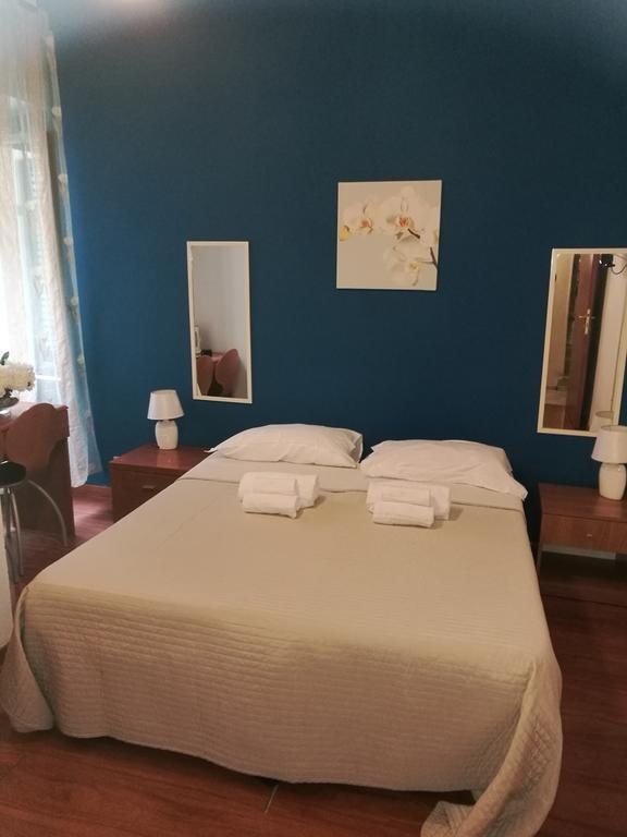 Ares Rooms Roma Habitación foto